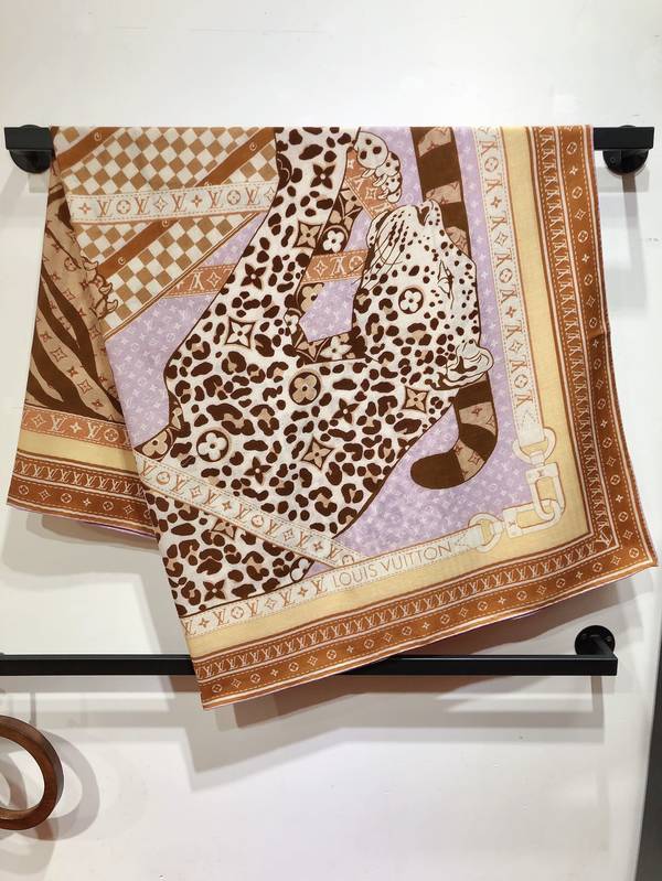 Louis Vuitton Scarf LVC00587 Louis Vuitton Scarf LVC00587